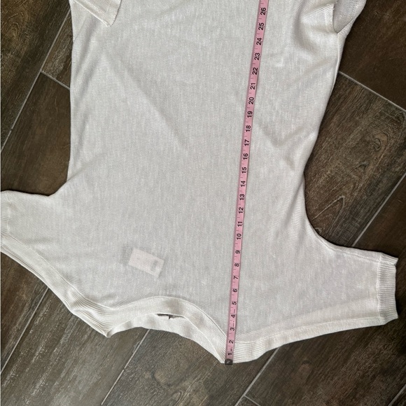 Chico's Easywear Ribbed White Short Sleeve summer sweater Tee - Picture 8 of 9